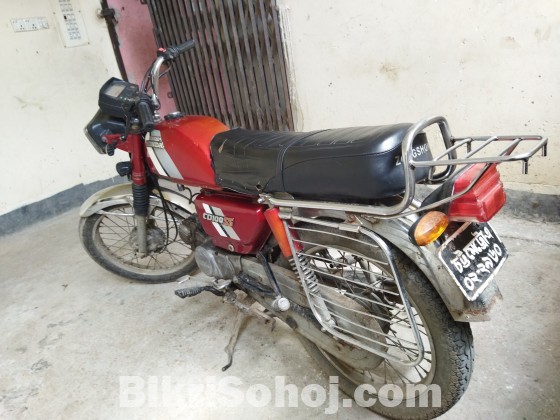 Hero Honda cd100